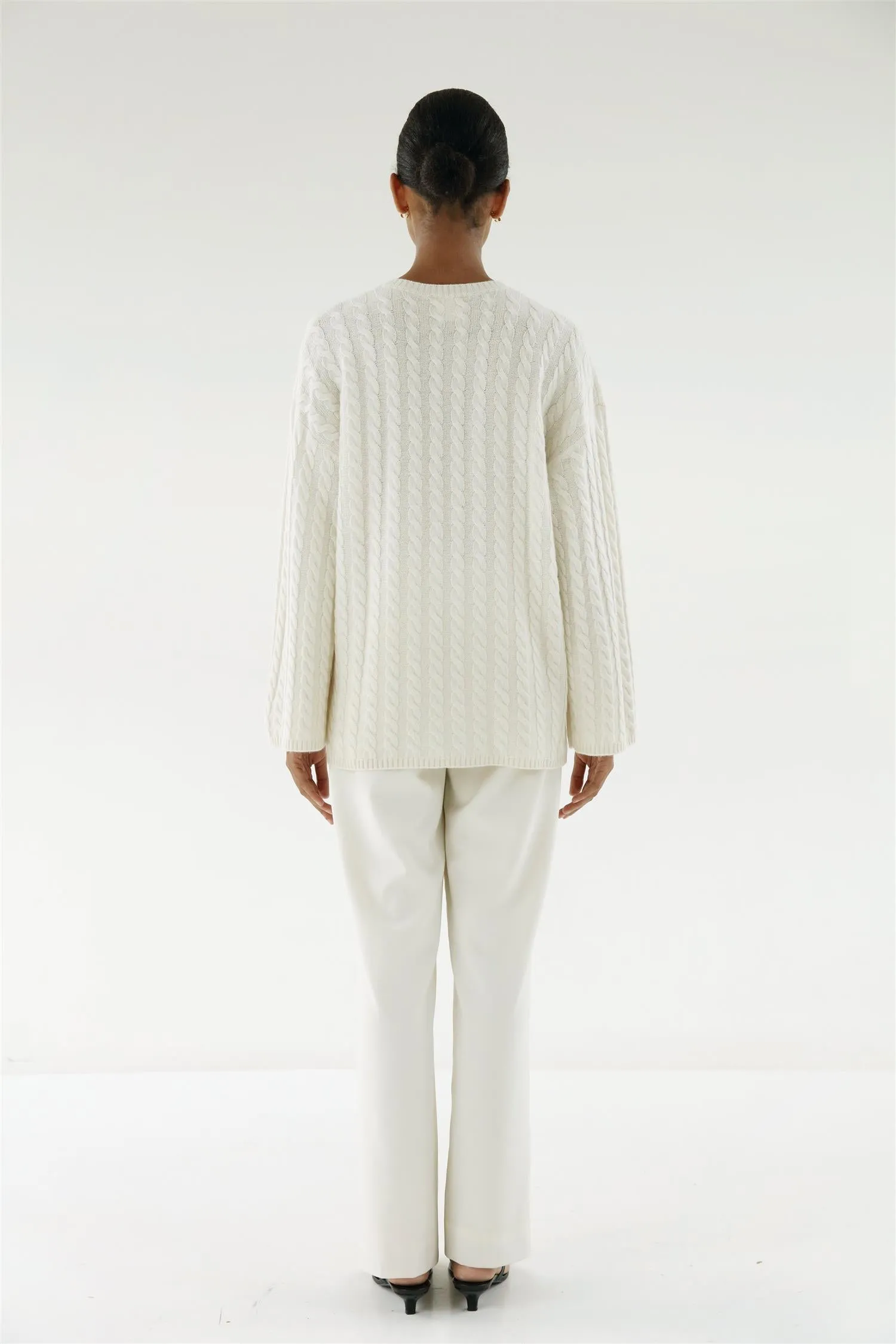 Noa Almada Label - Cream Cable Knit Sweater