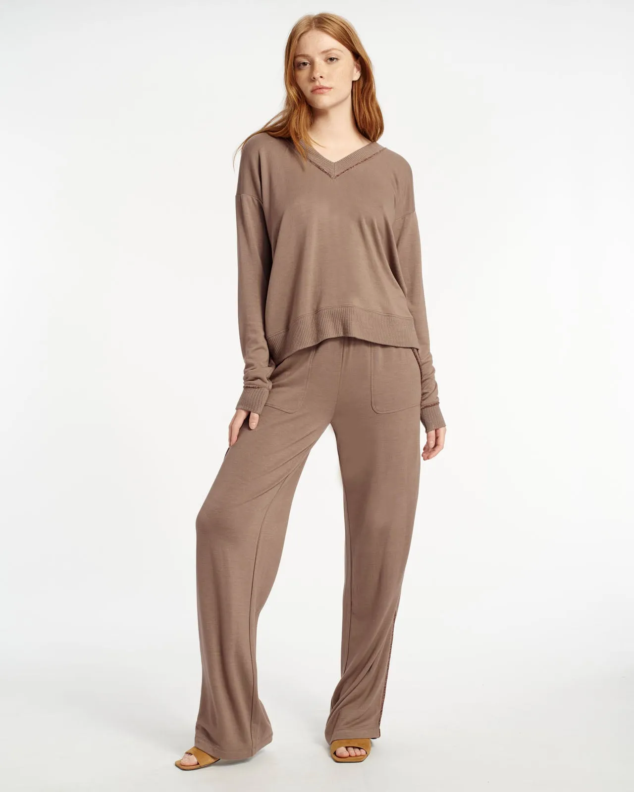 Supersoft Cloudberry V-Neck Pullover